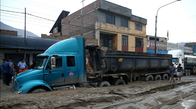 Число погибших от наводнений в Перу достигло 72 человек