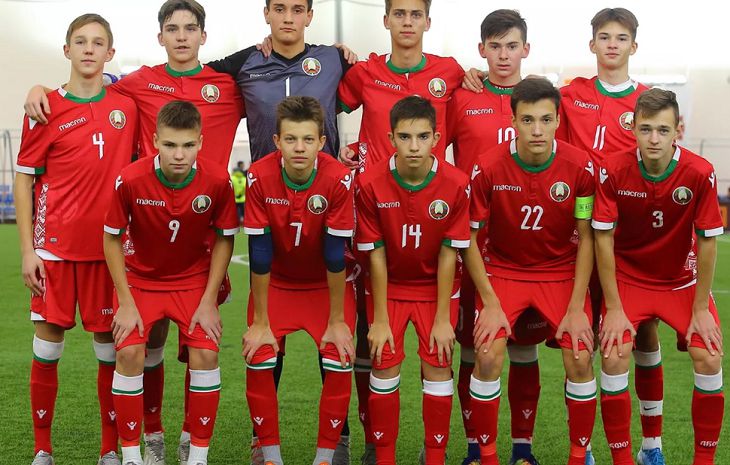 Сборная Беларуси по футболу проиграла Венгрии и стала третьей на юношеском турнире в Минске