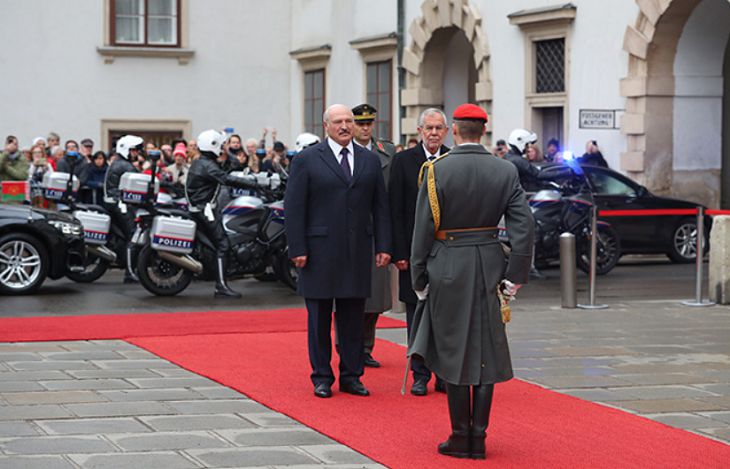 В Евросоюзе воздержались от оценок визита Лукашенко в Австрию
