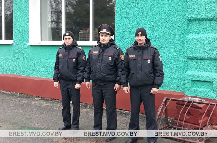 В Ивацевичском районе милиционеры предотвратили пожар в магазине В Ивацевичском районе милиционеры предотвратили пожар в магазине