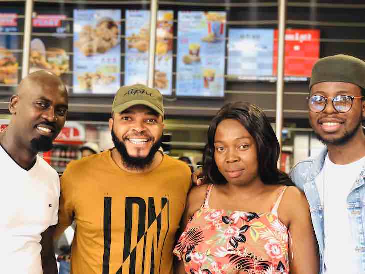 Парень сделал девушке предложение в KFC. Это было лучшее решение в его жизни