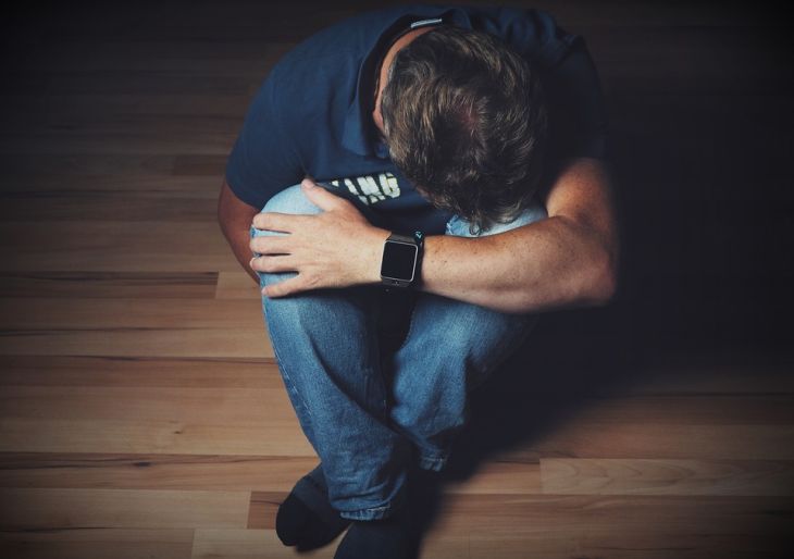 5 фраз, которые нельзя говорить человеку с депрессией