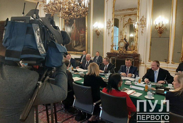 Встреча Лукашенко и Ван дер Беллена в Вене началась с шутки