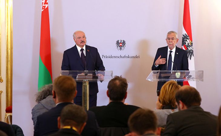 Лукашенко о смертной казни: «Вы американцам и китайцам тоже этот вопрос задаете?»