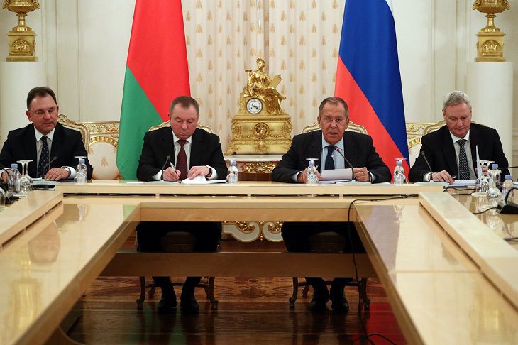 Лавров поздравил Беларусь с успешным проведением выборов в парламент