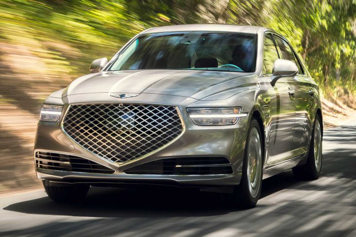 В США представлен обновленный Genesis G90