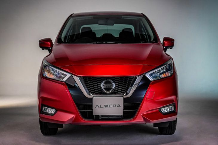 Nissan Almera нового поколения получил турбомотор