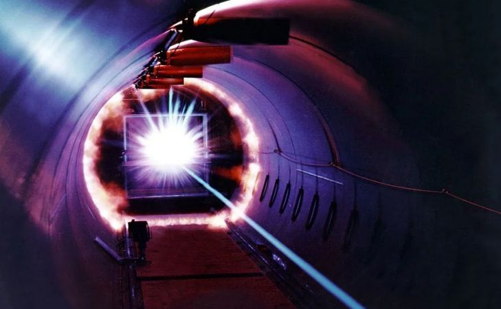 Иран сообщил о начале производства лазерных пушек лаборатория, лазерный свет, исследование