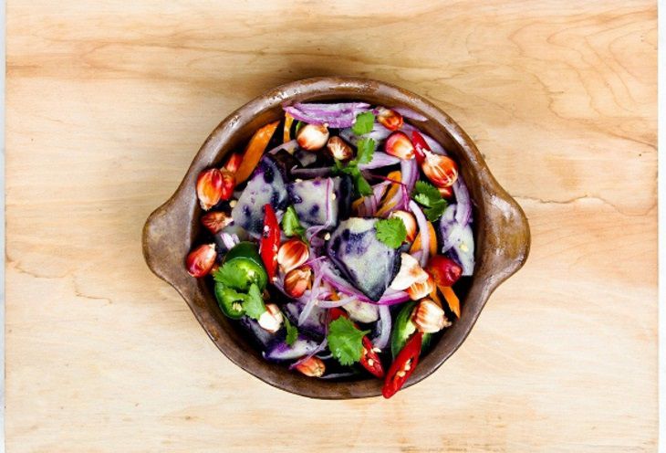 Диетологи назвали продукты, которые сохранят стройность и здоровье после 40 лет