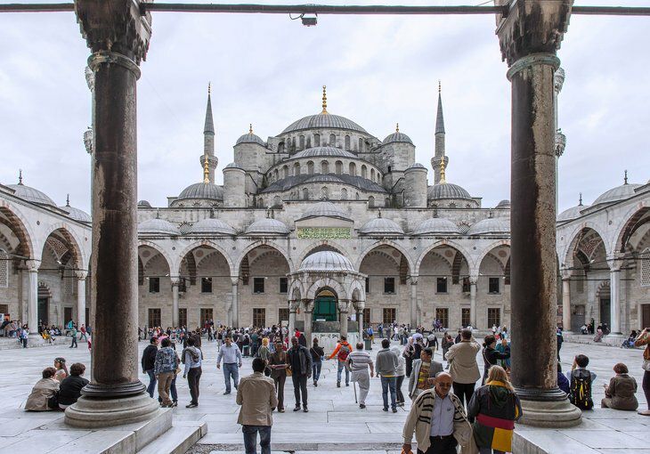 Туристы будут платить налог на проживание в Турции. Но траты на поездки почти не изменятся