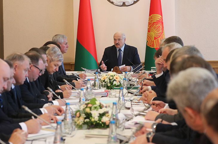 Андрейченко о совещании по АПК Витебской области: президент дал области шанс Андрейченко о совещании по АПК Витебской области: президент дал области шанс