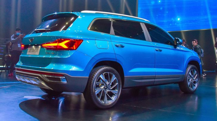 Volkswagen выпустил новый семиместный кроссовер Jetta VS7 автомобиль Volkswagen, выставка