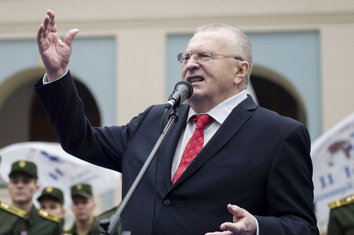 Жириновский рассказал, как Лукашенко может войти в историю Жириновский рассказал, как Лукашенко может войти в историю