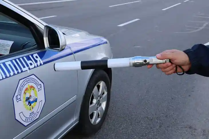 В Витебске задержали водителя с купленными правами