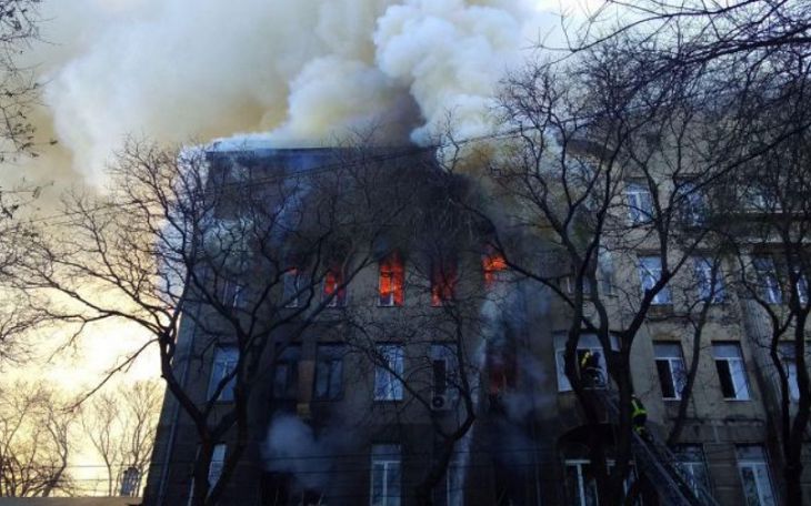 Трагедия в Одессе: на пожаре в колледже погибла студентка, более 20 пострадавших
