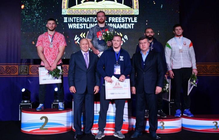 Белорус Александр Гуштын завоевал бронзу на международном турнире по борьбе во Владикавказе