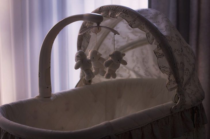В России мать до смерти закормила новорожденную дочку смесями из сухого молока