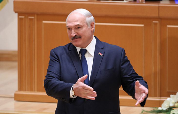 Лукашенко: запрос в обществе на новую Конституцию уже существует