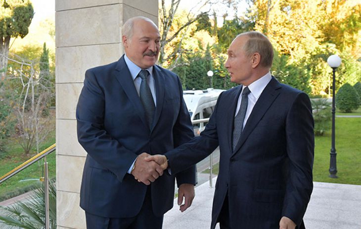 На переговорах в Сочи согласовали дорожные карты по электроэнергетике и таможне