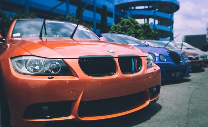 автомобили BMW