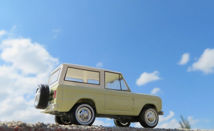 внедорожник Ford Bronco