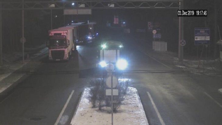 Ситуация на границе с ЕС: выезда ожидают более 1,2 тыс. фур