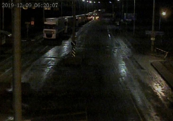 На границе наблюдается сложная ситуация. Следует учесть информацию На границе наблюдается сложная ситуация. Следует учесть информацию