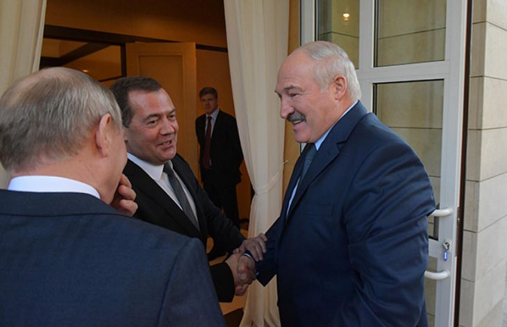 Переговоры Лукашенко и Путина в Сочи продолжаются уже более четырех часов