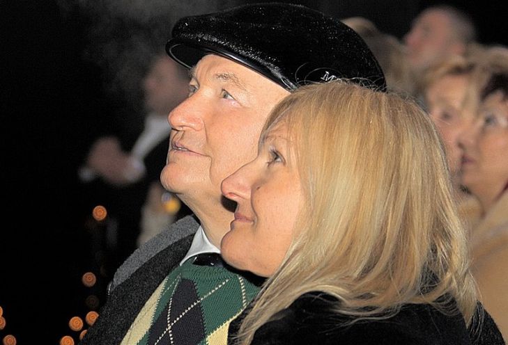 Вдова в шоке от внезапной смерти прооперированного Лужкова Юрий Лужков и Елена Батурина