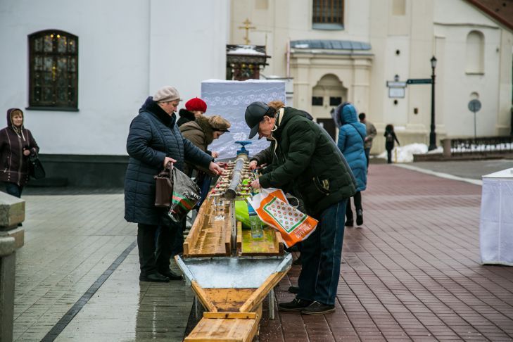 Костевич объяснила, почему в Беларуси необходимо повышать пенсионный возраст люди