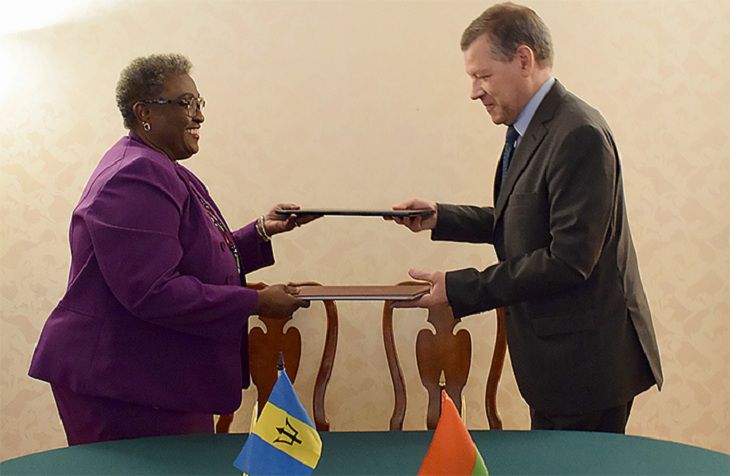 Беларусь установила дипотношения с островным государством