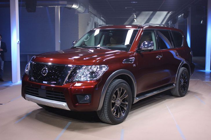 автомобиль Nissan Armada