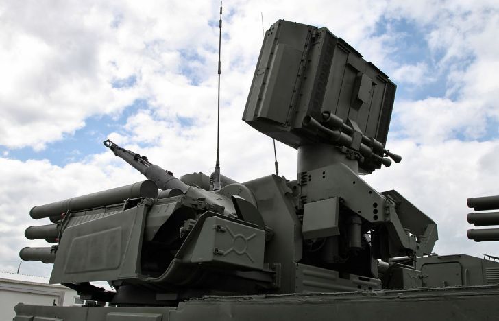 Стало известно, какое российское оружие нелегально копируют за рубежом ракетный комплекс Панцирь