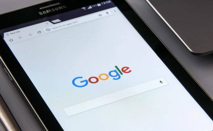 планшет Samsung, поиск Google