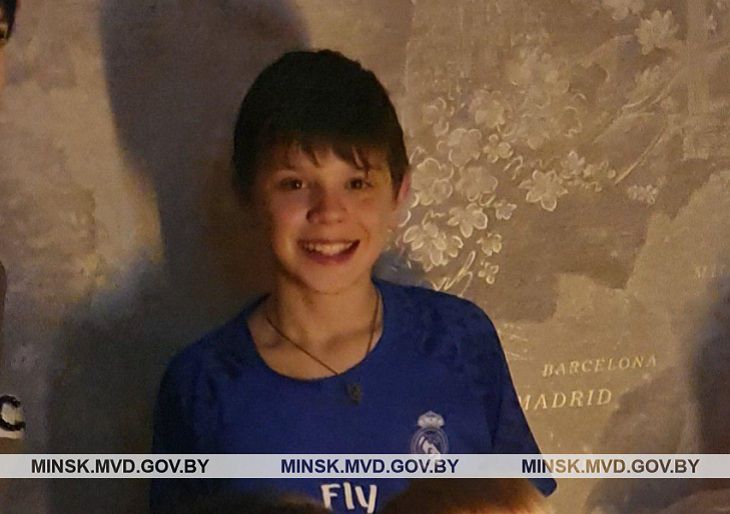 В Минске два дня ищут подростка: ушел из дома в майке и шортах