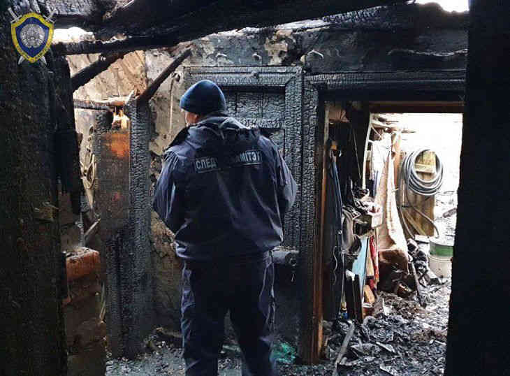 В Шклове пожар унес жизни двух человек