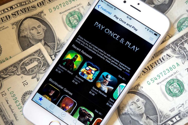 В самом дорогом компьютере Apple стоит самая дешевая и медленная оперативная память В самом дорогом компьютере Apple стоит самая дешевая и медленная оперативная память