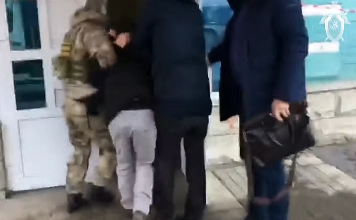 СК показал кадры задержания отца, жестоко убившего 9-летнего мальчика из Беларуси