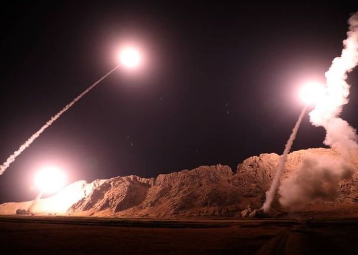 Иран выпустил более 10 баллистических ракет по объектам США в Ираке