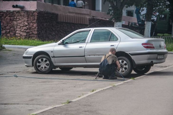 автомобиль