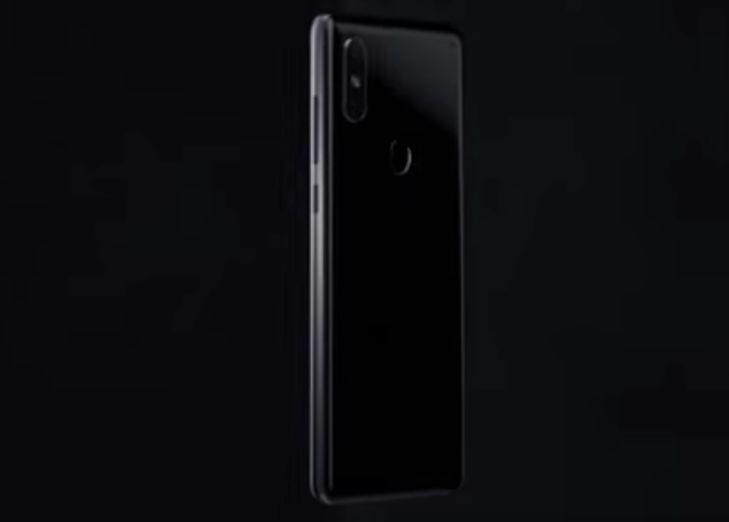 Керамический смартфон премиум-класса от Xiaomi рекордно упал в цене смартфон