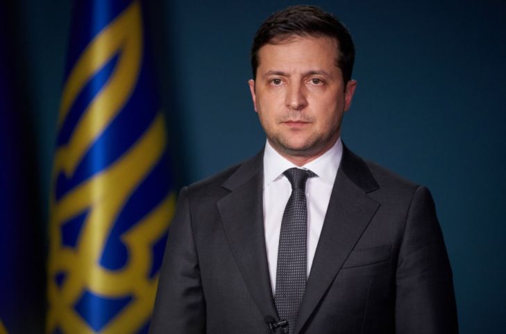 Владимир Зеленский подписал указ о призыве в армию Украины с 18 лет Зеленский