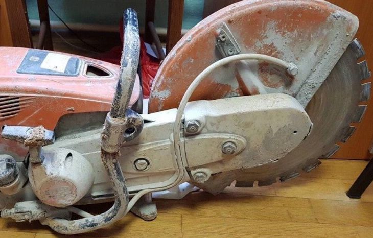 инструмент