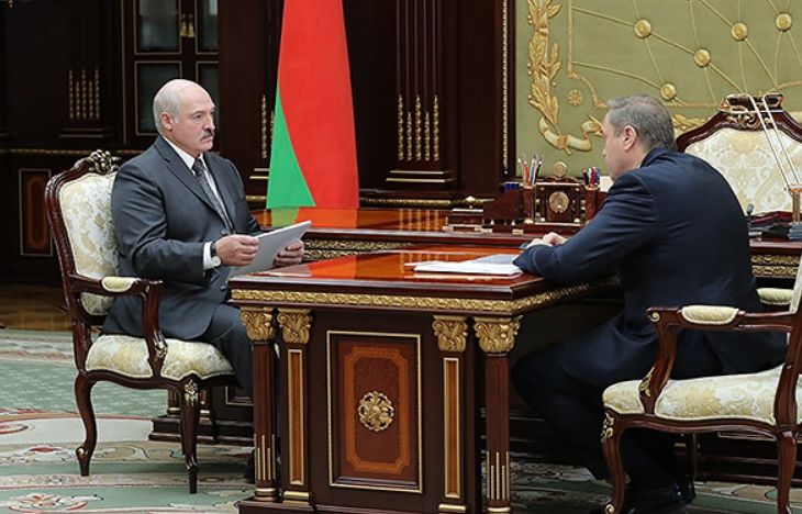Лукашенко заслушал доклад министра здравоохранения по ситуации с коронавирусом в Беларуси лукашенко