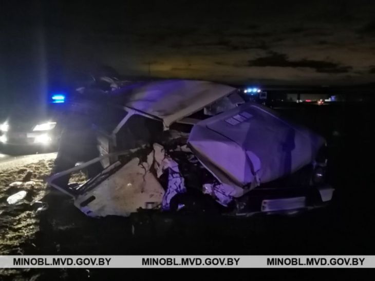 В Минском районе фура сбила ВАЗ: трех человек доставили в больницу В Минском районе фура сбила ВАЗ: трех человек доставили в больницу