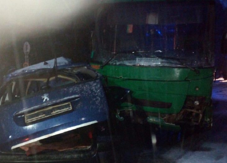 Выскочила на «встречку». Под Полоцком легковушка влетела в автобус авто