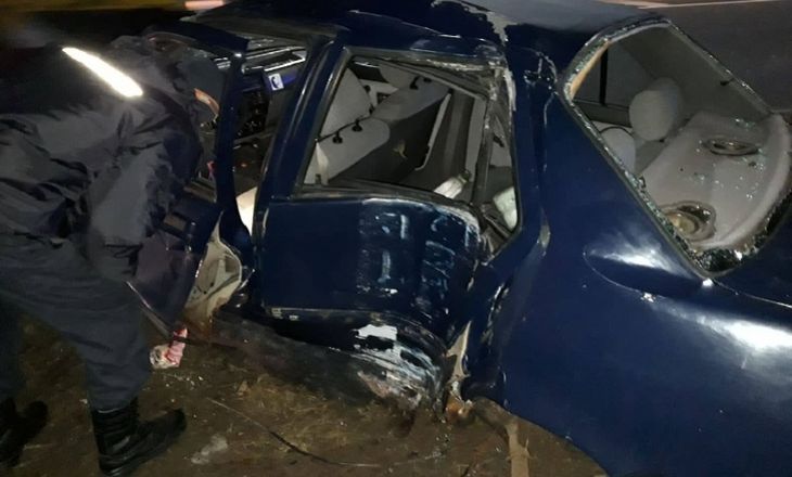 СК: в Минске иномарка врезалась в осветительную мачту. Погиб 17-летний пассажир происшествие
