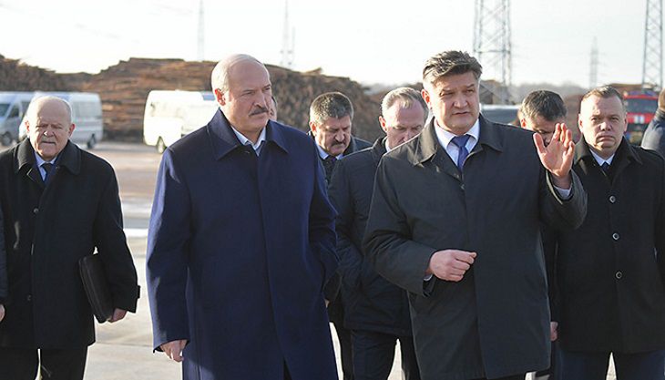 Лукашенко рассказал, что в Беларусь пришел украинский климат президент