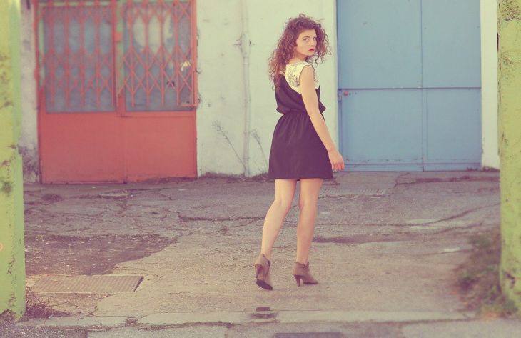 Психологи узнали, от каких женщин в восторге мужчины женщина