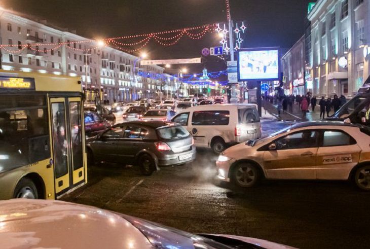 В Минске ограничивают движение: вот что здесь происходит пробка